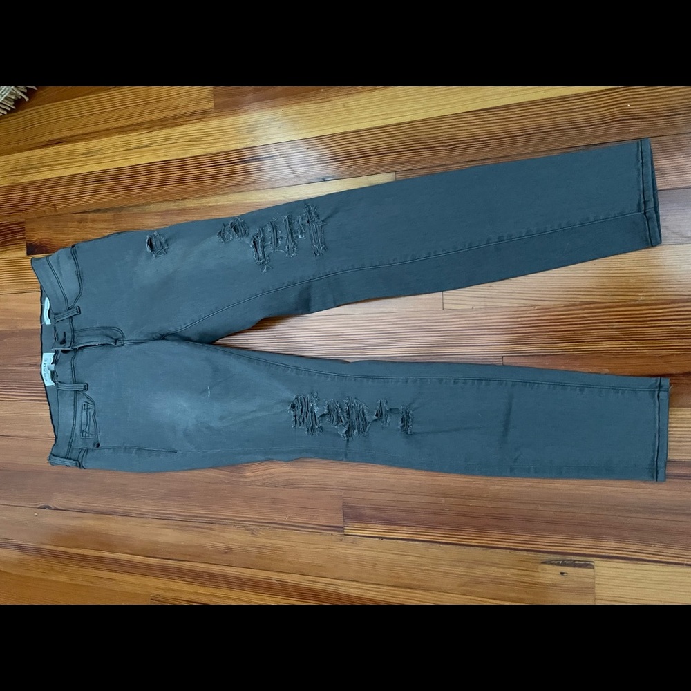 Grey skinny jean